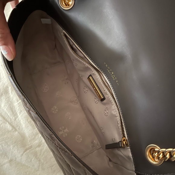 New Tory Burch willa black shoulder bag large - Picture 7 of 11